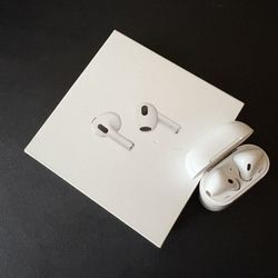 Apple AirPods