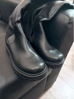 Brand New Black knee Boots!7
