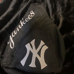 Yankees One Sleeve Backpack