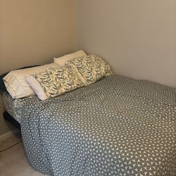 Full Purple Mattress and Adjustable Bed Frame