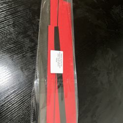 Gloss Black Window Pillars 