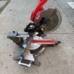 New MIlwaukee M18 FUEL 18V 12 in. Dual Bevel Sliding Compound Miter Saw no less than $450