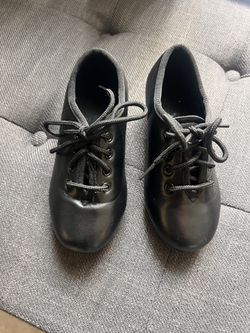 Tap Shoes 