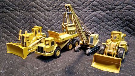 Collectable ERTL Construction Vehicles