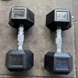 2) 30 lb rubber-coated hex dumbbells Set For $60