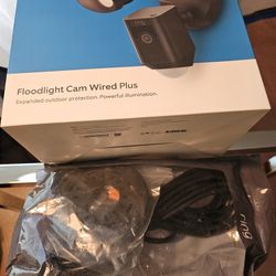New In Sealed Box Ring Floodlight Cam Wired Plus And Plug In Mount For It