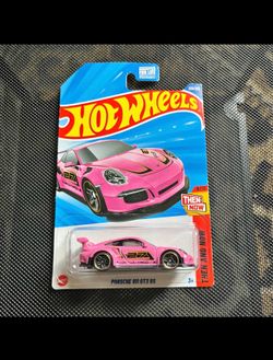 Hot wheels Pink Porsche 911 GT3 rs