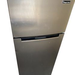 Magic Chef  Refrigerator mcdr740ste