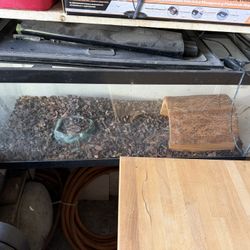 $45 Reptile/Turtles Tank Habitat