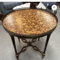 Vintage Ardley Hall Neoclassical Round Gallery Accent Table - 28"