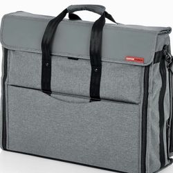 Gator case With All Accessories Hardly Use Paid 199$