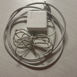 Magnetic Apple Laptop Charger 