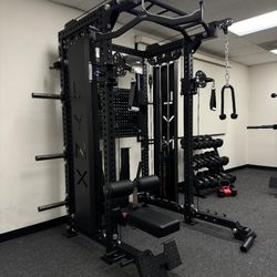 LYNX PRO 2-1 Ultimate Half Rack Functional Trainer/Gym Equipment/ Home Gym/ Fitness/ FREE DELIVERY 🚚 
