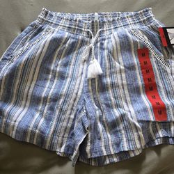 Women shorts