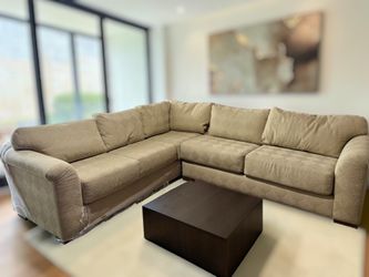 Sectional/couch