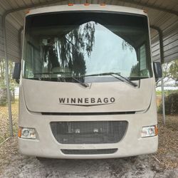 2014 Winnebago Vista
