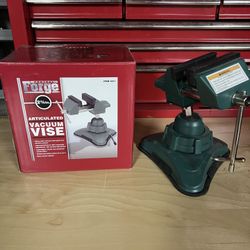 Set Of 2 Vacuum Vises 