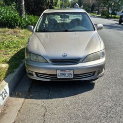 2001 Lexus ES 300