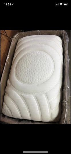 Memory Foam Pillows.