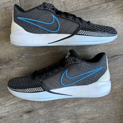 Nike Sabrina 1 Family Bonds Womens Size 11 / Mens Size 9.5