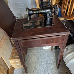 Sewing machine bel air imperial