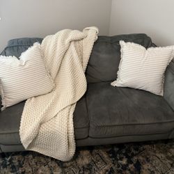 Sofa (loveseat)