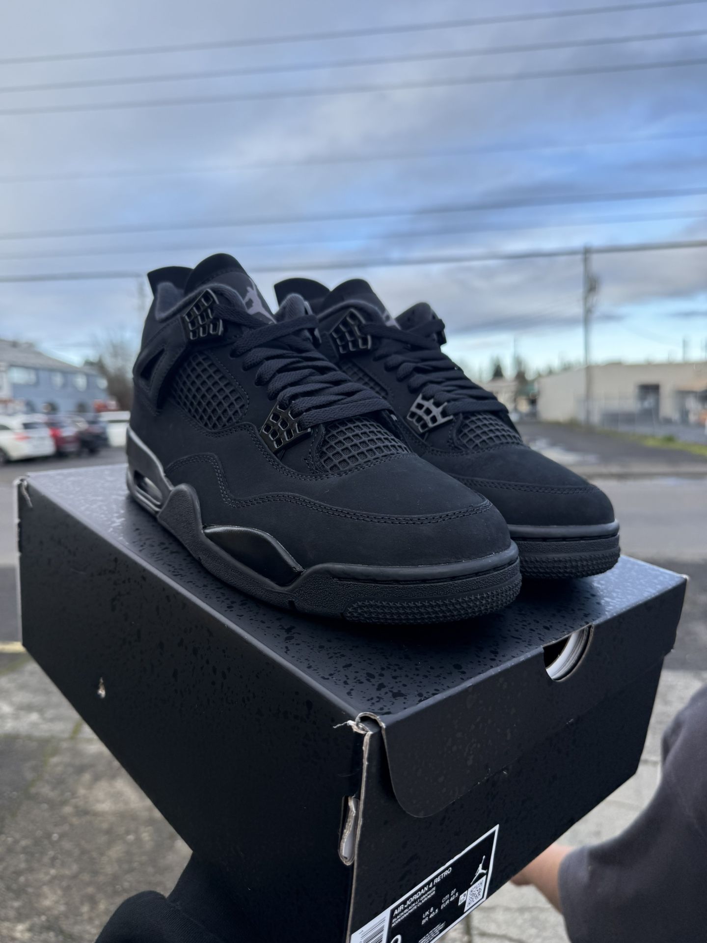 Jordan 4 Black Cat