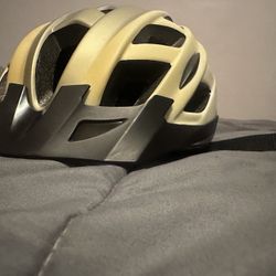 Bicycle Helmet 