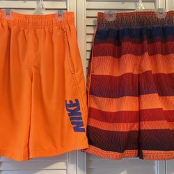 Boys NIKE Swim Trunks Shorts size Youth Small YSML