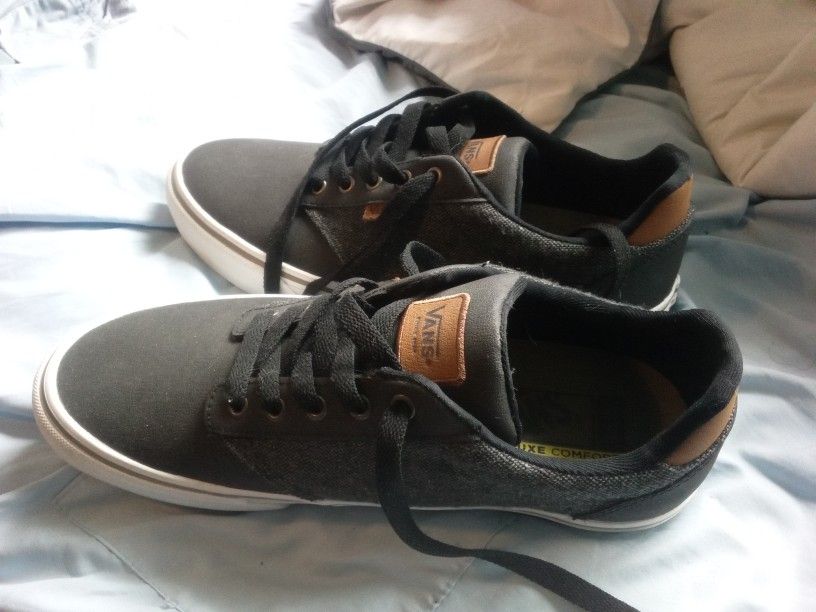 Vans mens shoes-new-size 10.5