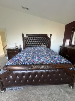 King Bed Free