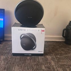 Onyx Studio 7