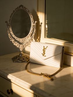 White envelope bag