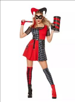 Harley Quinn costume