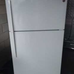 New big fridge, delivery available!!!