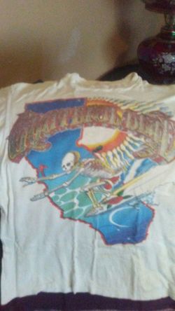 Vintage grateful dead shirt 1986