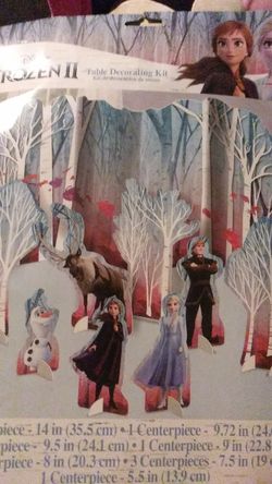 Frozen 2 table decorating kit