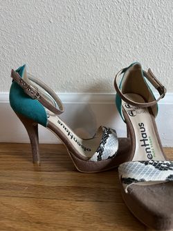 Women’s Strappy Heels