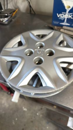 15” Honda Civic hubcaps (3)