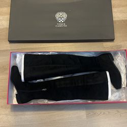 Woman’s Vince camuto Knee High Boots Size 8