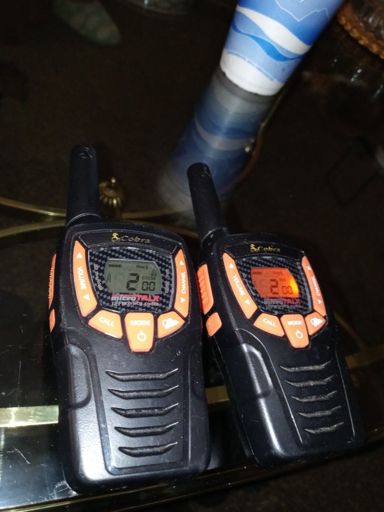 Cobra Walkie Talkies 25 Mile Range