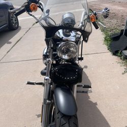 2013 Harley Davidson XL1200C ANNIVERSARY