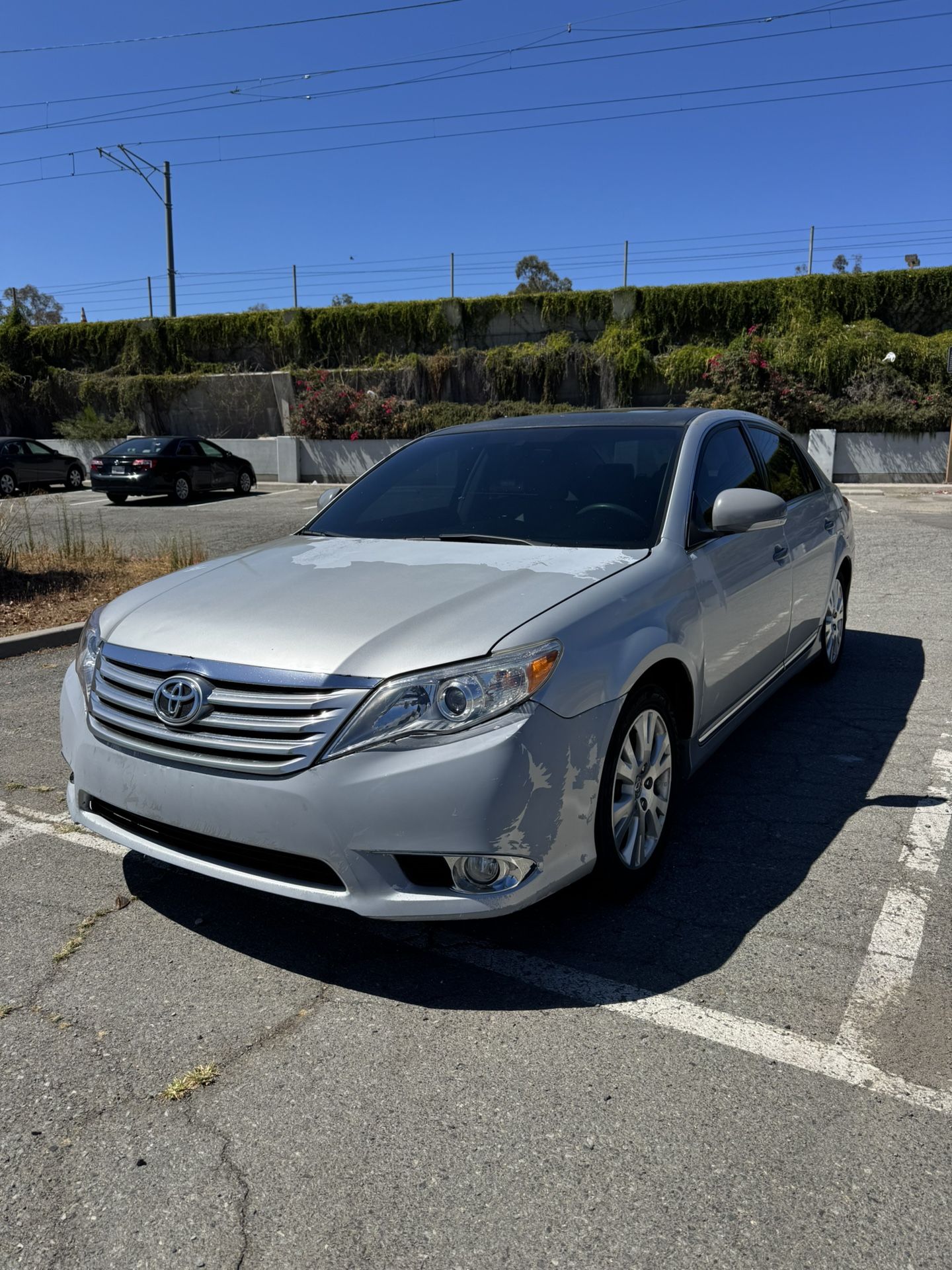 2011 Toyota Avalon Tire