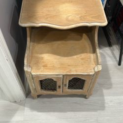 Nightstand 