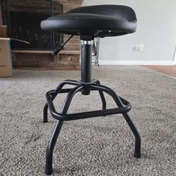 Lift Stool
