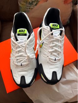 Nikes mens 8.5