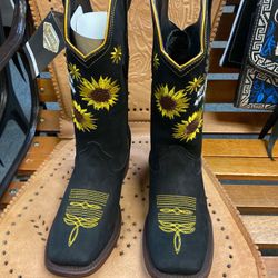 Nuevas botas vaqueras de piel para mujer