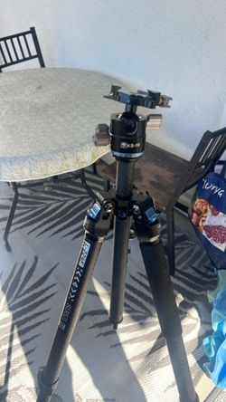 SIRUI L-224F Carbon Fiber Tripod with KS-10 Ball Head