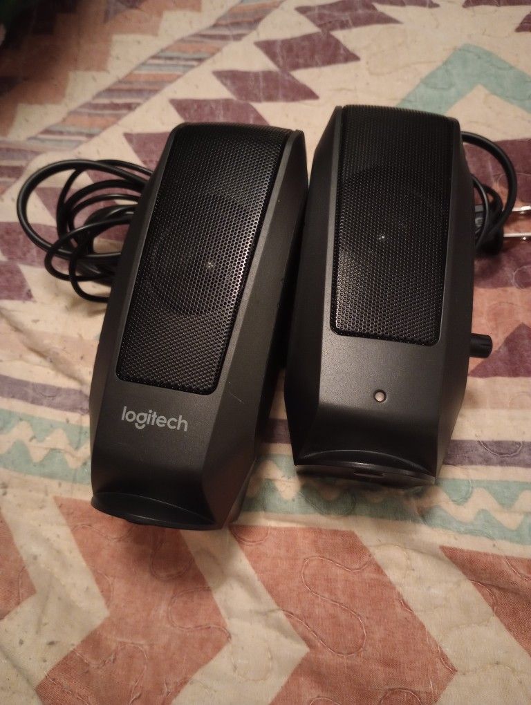 Logitech Speakers 