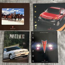 Nineteen NinetyTwo2001 2002 Pontiac Dealer Brochure Montana Aztek + Full Line